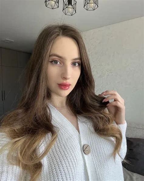 annywalker|@annywalker .